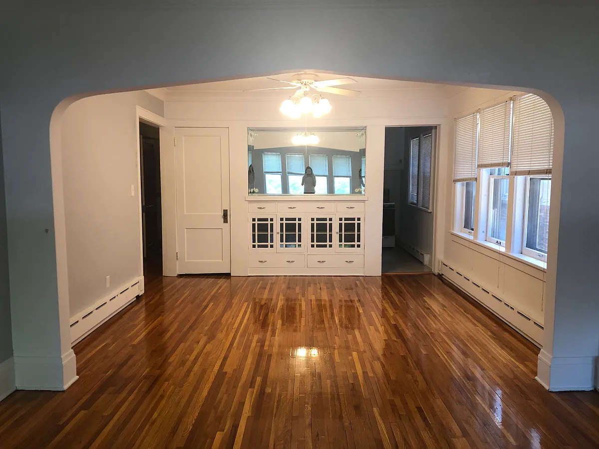 Building Photo - 972 Goodrich Ave #1