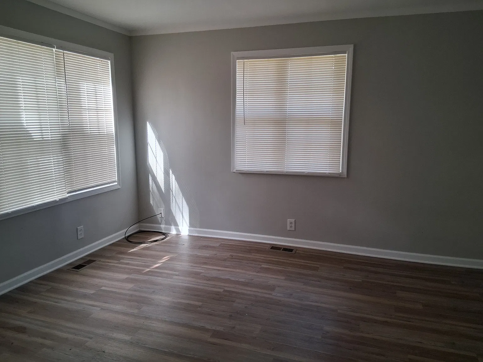 Rare Find! Premium Lot Available! — Photo 4