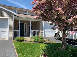 53 Parkland Dr, Clarks Summit, PA 18411