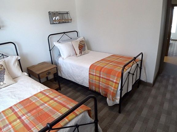 5th image of 708 SE 6th St #17