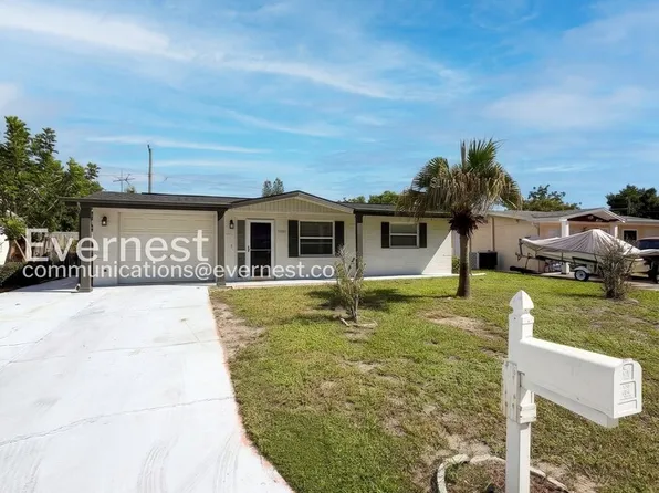 5023 Malus Dr, New Port Richey, FL 34652