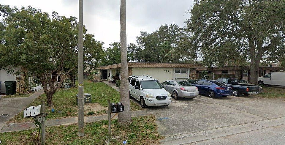 1st image of 3413 Sherwood Dr APT B