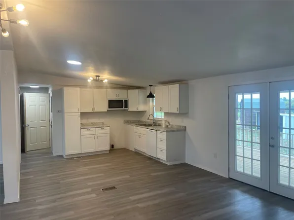 60 County Road 304, Goldthwaite, TX 76844