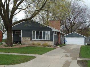 820 S Harriet St, Algona, IA 50511