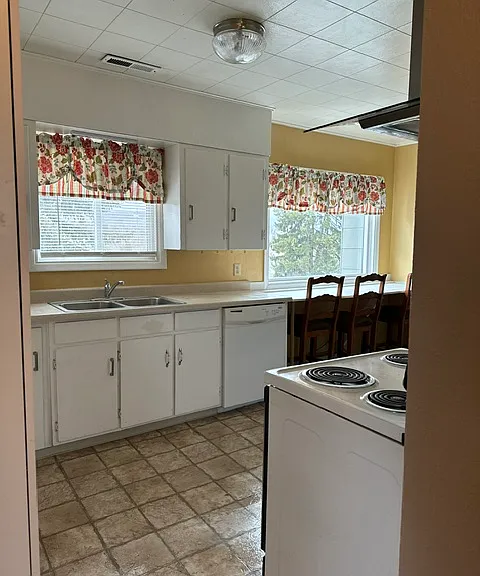 808 Mount Whitney St #808 — Photo 3
