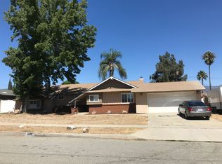 5689 N Riverside Ave, Rialto, CA 92377