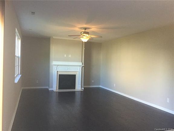 4th image of 3057 S Legacy Park Blvd