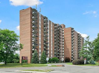 Century Manor, Ottawa, ON K2C 3L4