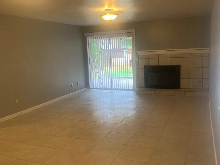 1730 S Demaree St — Photo 8