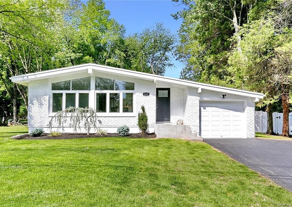 117 Helene Road, Valley Cottage, NY 10989 Zillow