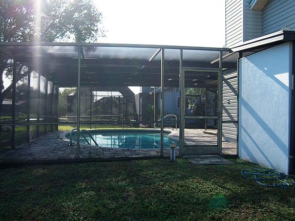 Pool enclosure view_12062014