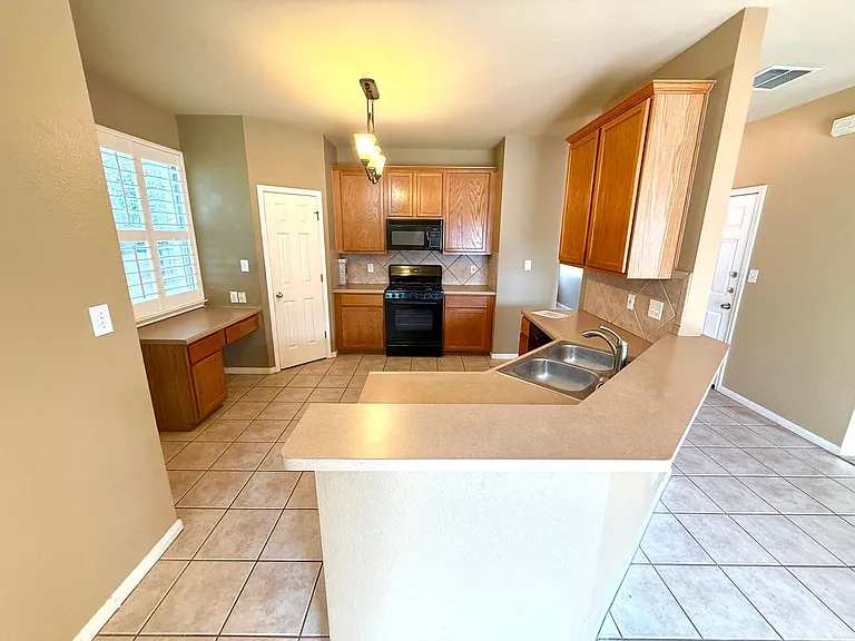 842 Windhurst — Photo 11