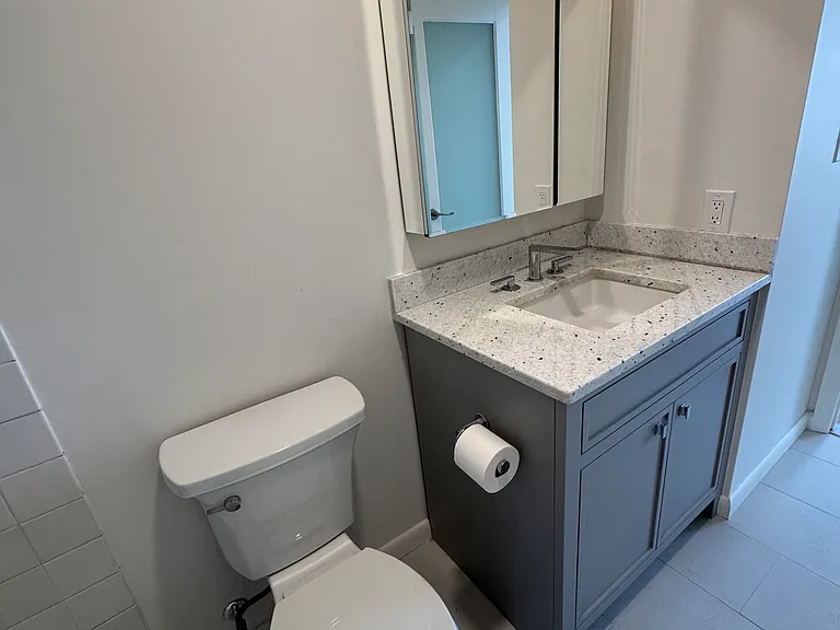 6-16 E Blackwell St #3H — Photo 11