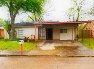 4919 E Ridgecreek Dr, Houston, TX 77053