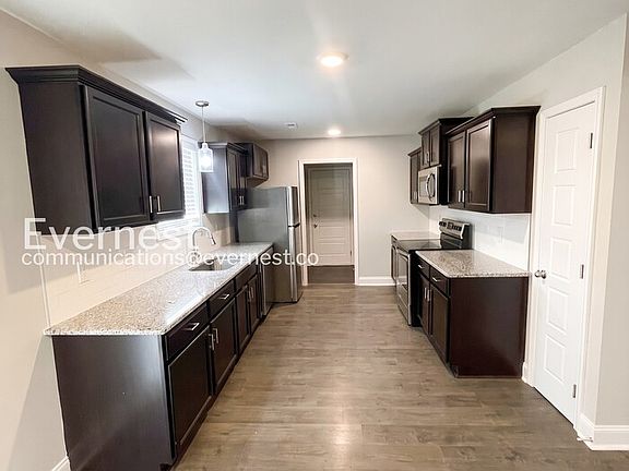 3rd image of 222 Notgrass Rd