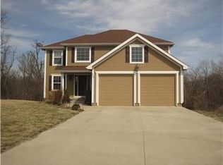 454 Willow Ct, Warrensburg, MO 64093