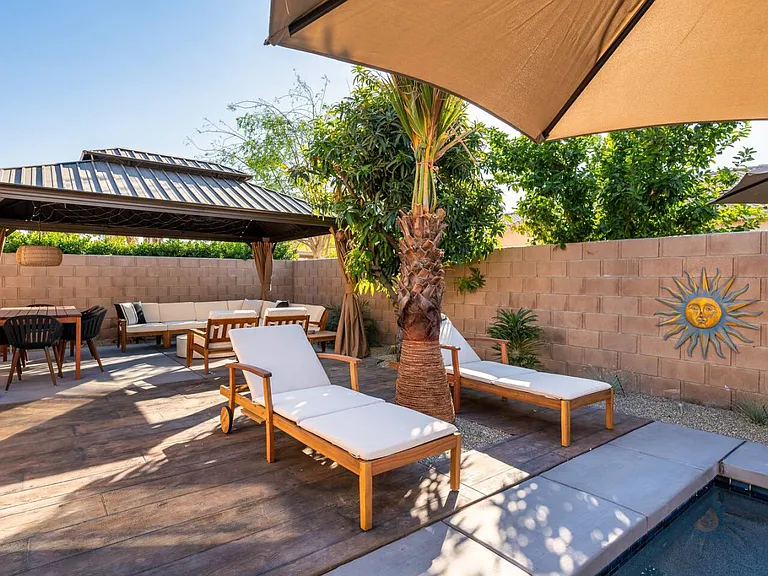 Buckskin Cir — Photo 10