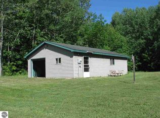 5004 M 65, Hale, MI 48739