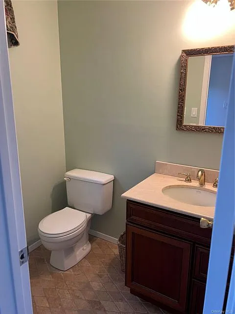 2 bed, 3.0 bath, 1000 sqft, $4,650 — Photo 4