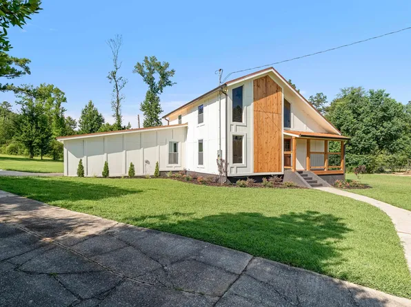 5205 Parkside Cir, Birmingham, AL 35242