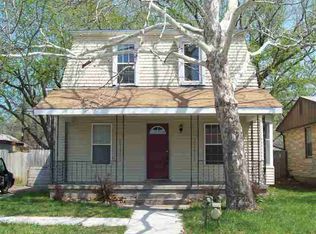 1114 Ellet St, El Dorado, KS 67042