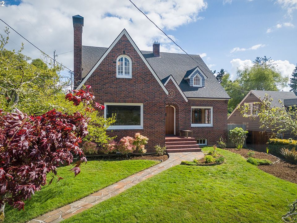 1491 Jerome Ave, Astoria, OR 97103 Zillow