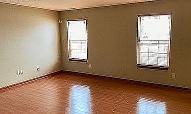 5th image of 6689 Wimbledon Dr