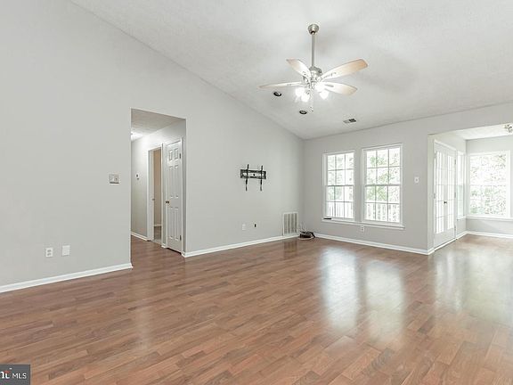 2nd image of 618 Southern Hills Dr #A-1k