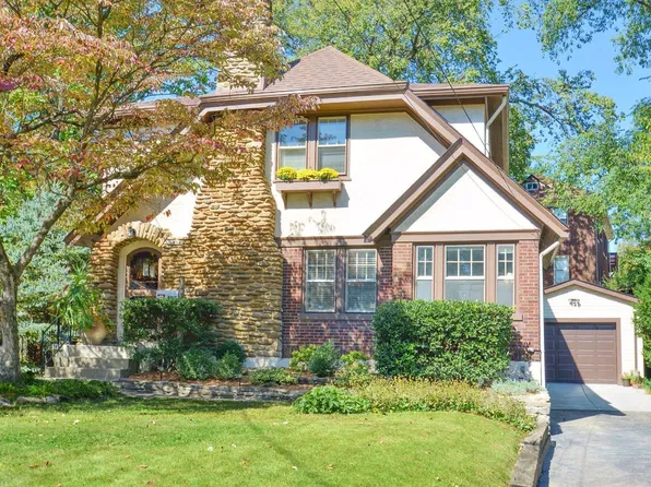 3515 Clarkwood Pl, Cincinnati, OH 45208