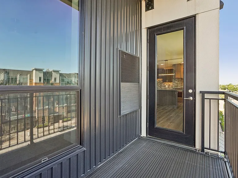 5605 W 36th St — Photo 16