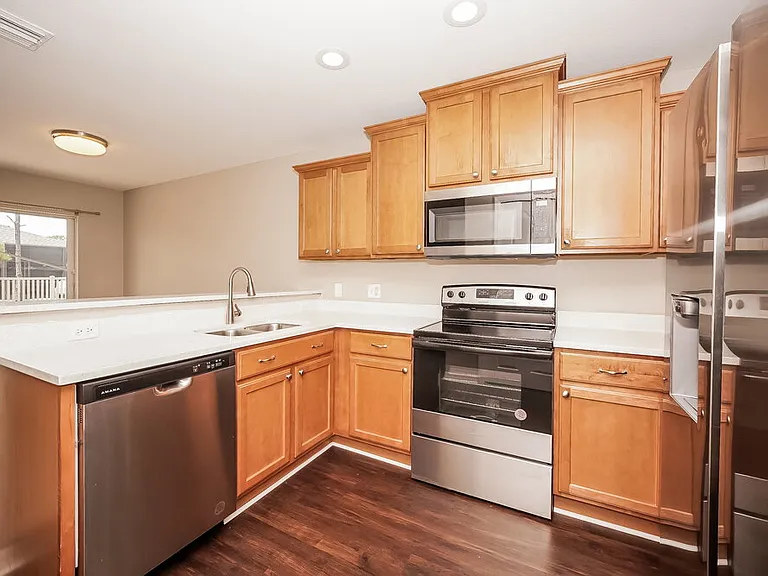 11711 Tempest Harbor Loop — Photo 9