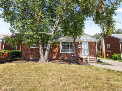 18411 Marquette St, Roseville, MI, 48066