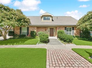 3916 N Woodlawn Ave, Metairie, LA 70006