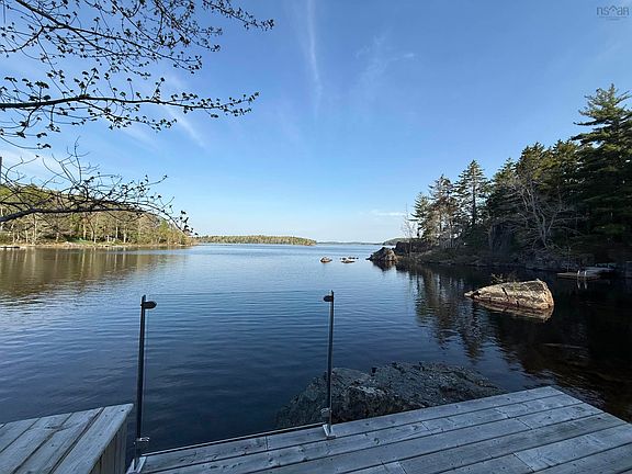 4th image of 123 Deer Point Rd