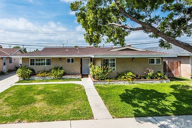 1st image of 6811 Crescent Ave