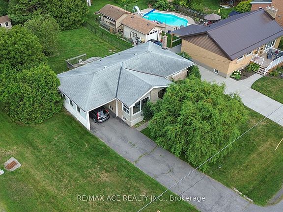 2nd image of 18 Heneage St
