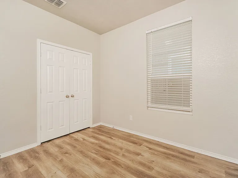 10159 Round Rdg — Photo 13