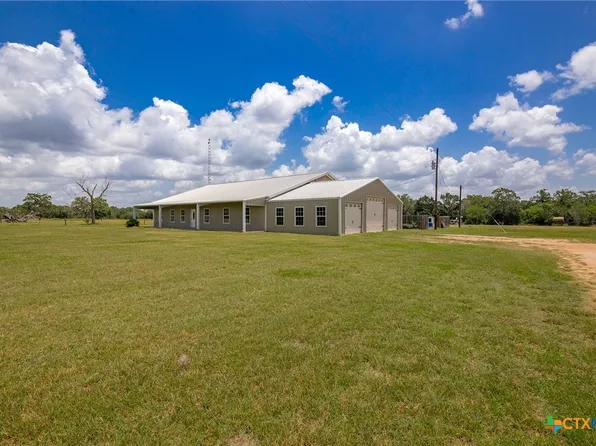 9795 Fm 622, Goliad, TX 77963