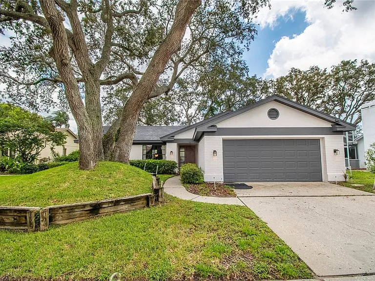 2906 Windridge Dr — Photo 40