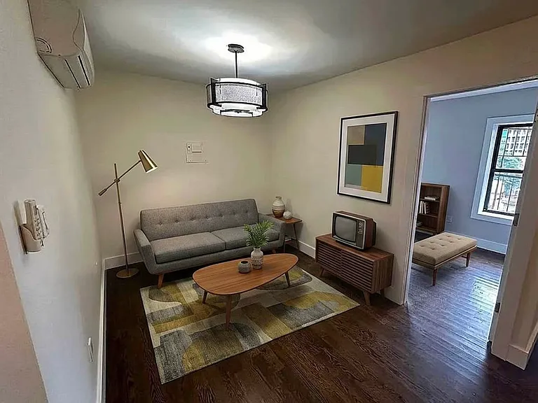 924 Dean St #2FF — Photo 3