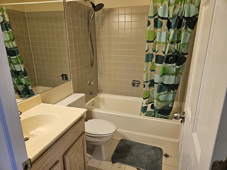615 Woodhaven Dr — Photo 19