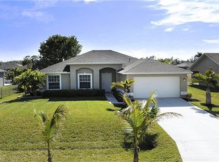 2134 NE 34th Ln, Cape Coral, FL 33909