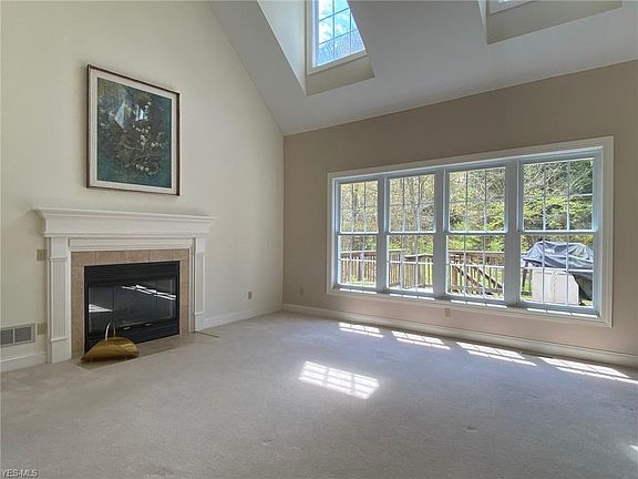4th image of 18030 Chanticleer Ct
