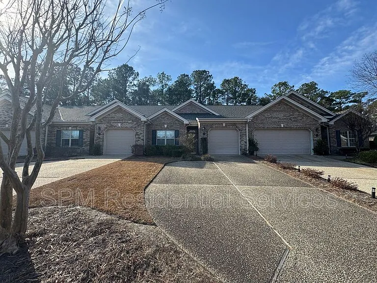 4534 Regent Dr — Photo 1