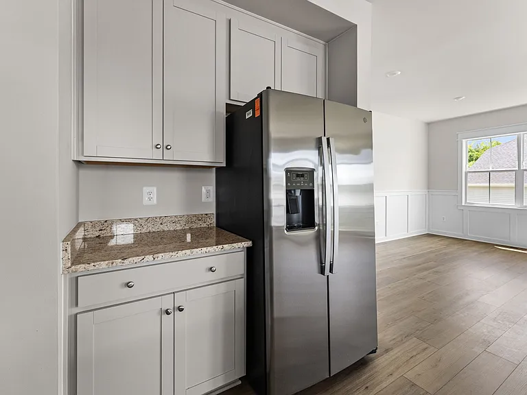 9031 Hereford Ct — Photo 18