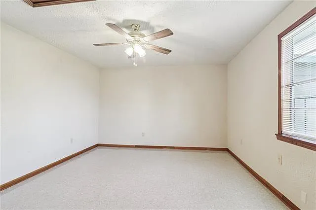 2617 Danneel St — Photo 14
