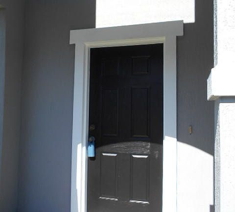 02 front entry