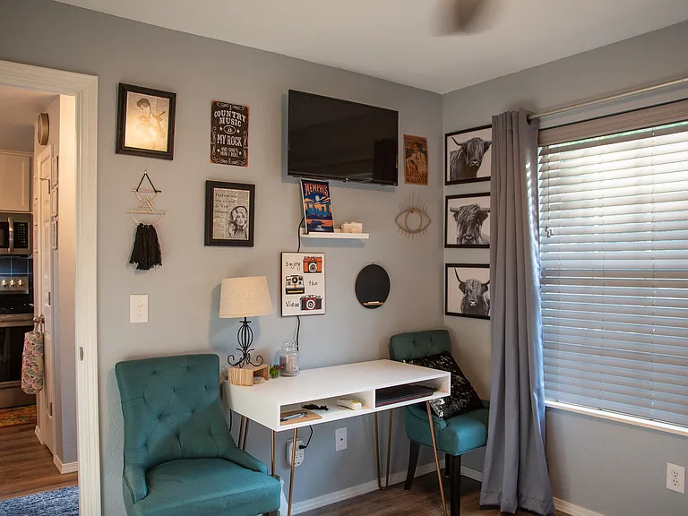 Abby Ln — Photo 28