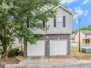 1590 Potomac Ct, Atlanta, GA 30349