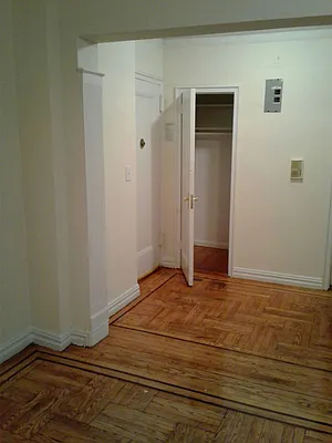 Rented by Roberto Guilbet, LREB | media 34